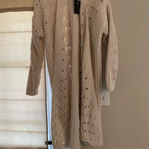 moon & madison Cream Cable Knit Cardigan - Picture 2 of 4